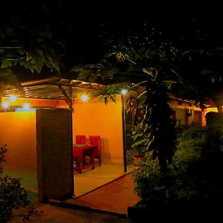 Fort Portal Palm Star Motel מראה חיצוני תמונה