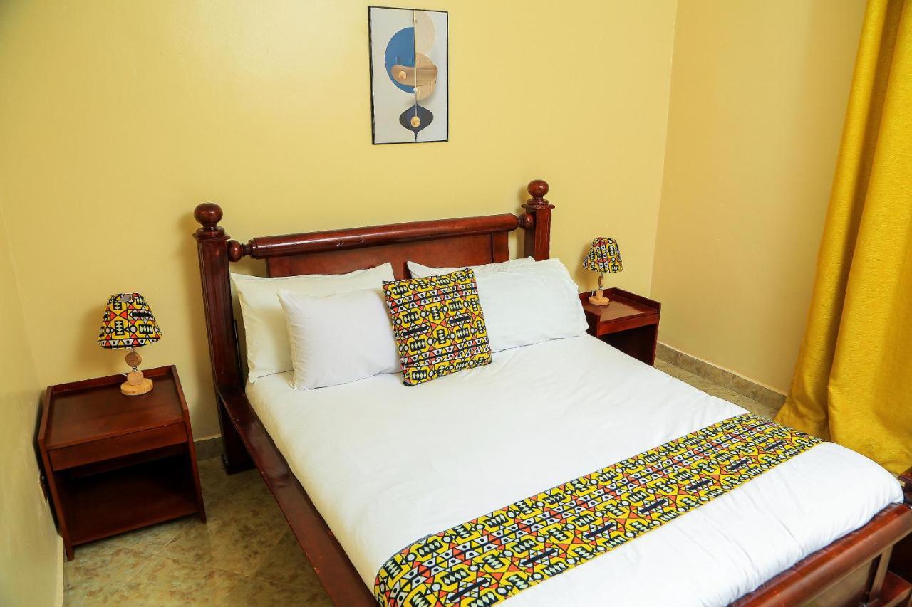Fort Portal Palm Star Motel מראה חיצוני תמונה