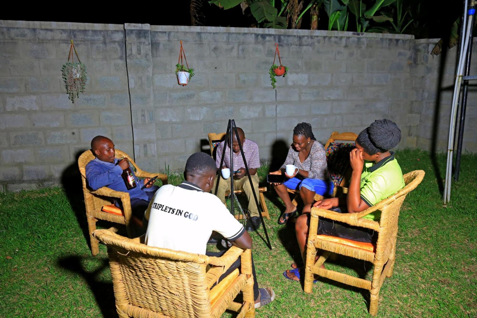 Fort Portal Palm Star Motel מראה חיצוני תמונה